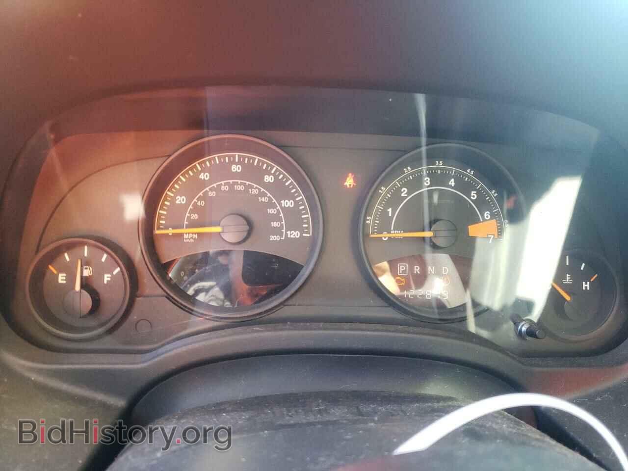 2014 JEEP COMPASS - VIN: 1C4NJCBAXED542507 - Photo 9
