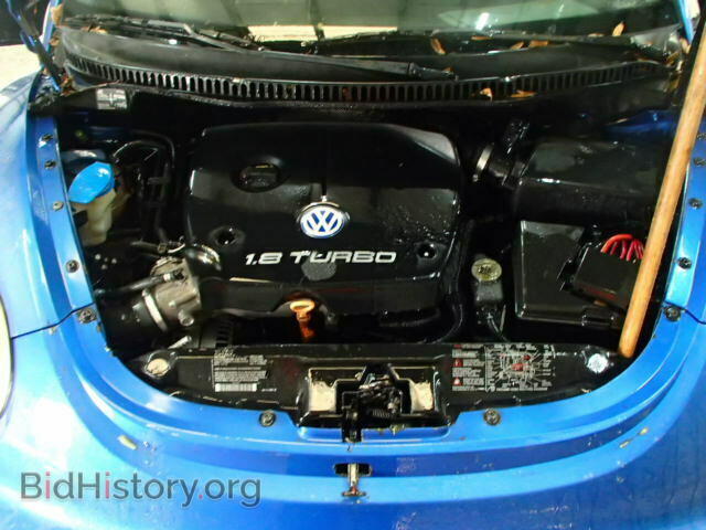 2000 VOLKSWAGEN BEETLE - VIN: 3VWCD21C8YM462169 - Фото 7