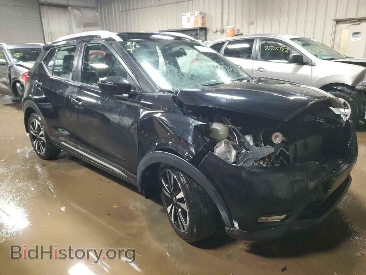 2019 NISSAN KICKS - VIN: 3N1CP5CU3KL568630 - Фото 4