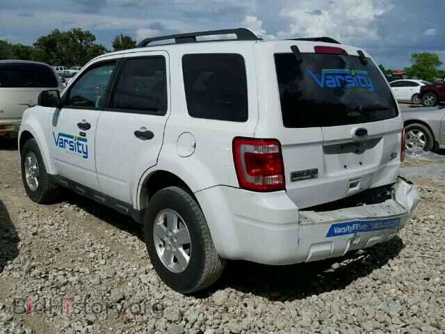 2011 FORD ESCAPE - VIN: 1FMCU0DG2BKB79055 - Фото 3