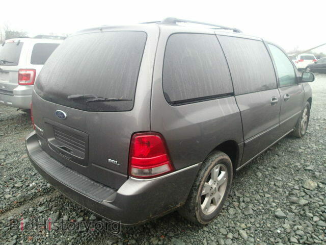 2006 FORD FREESTAR - VIN: 2FMDA52226BA30663 - Фото 4