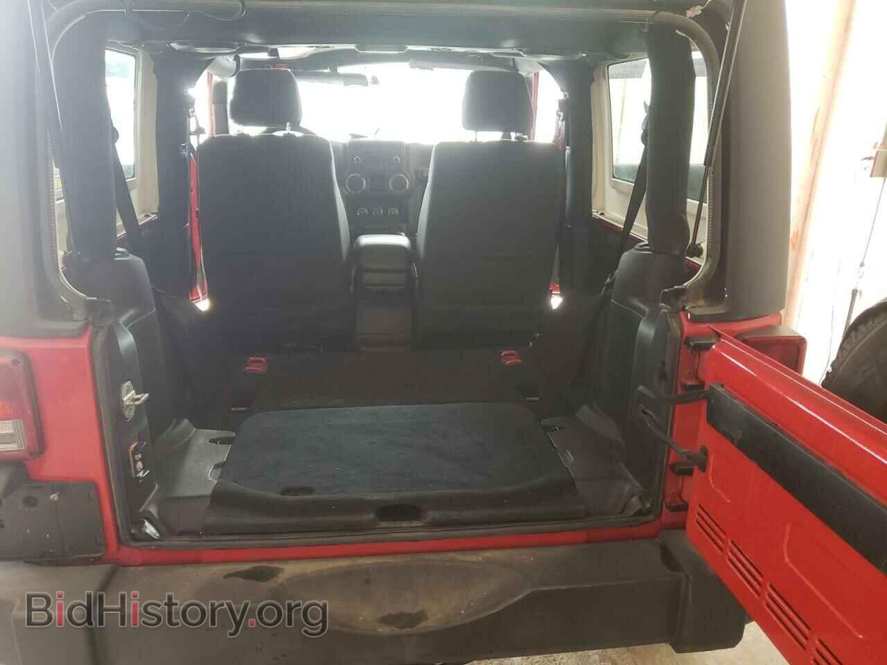 2011 JEEP WRANGLER - VIN: 1J4AA2D16BL504550 - Фото 6