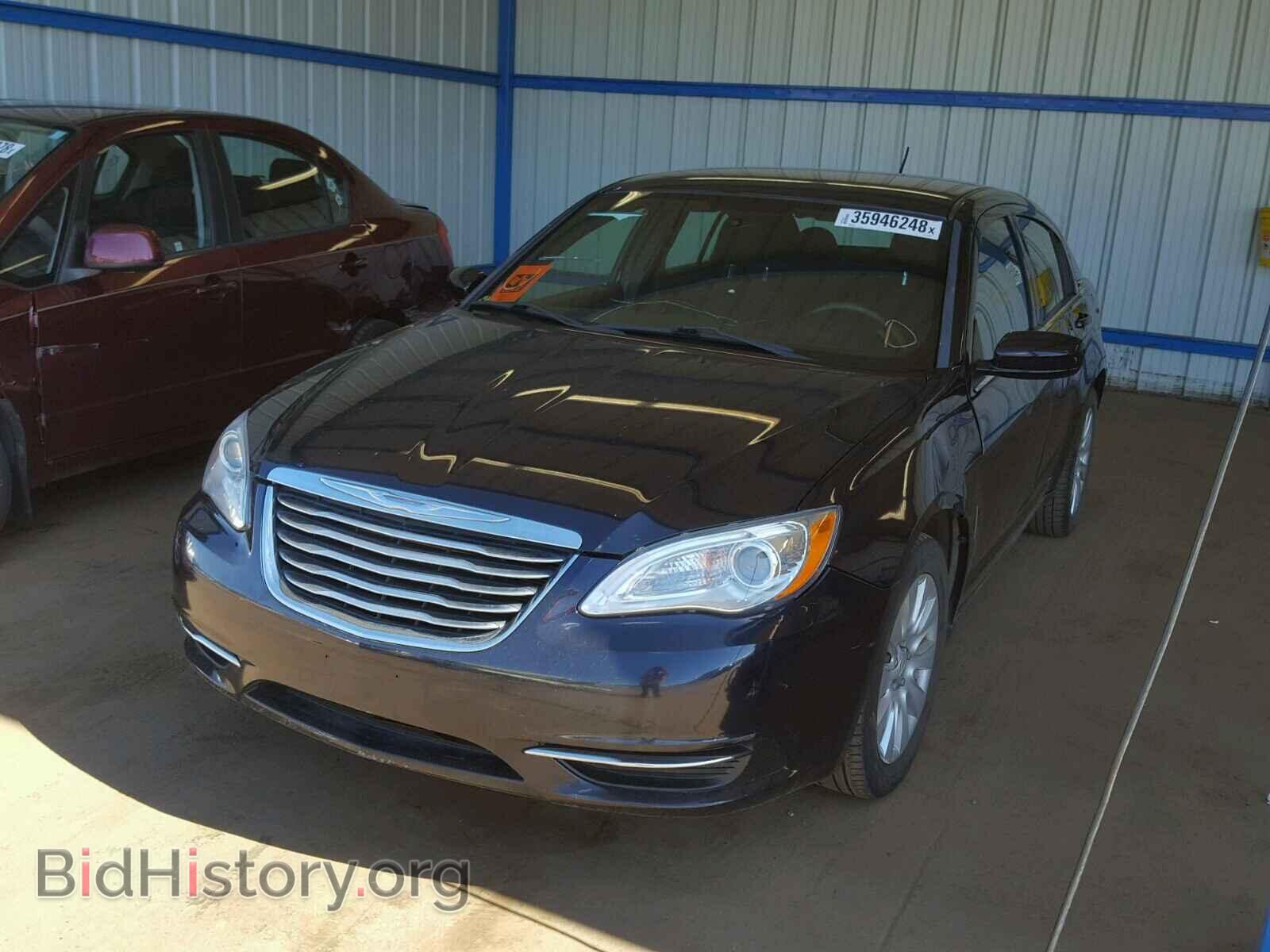 2012 CHRYSLER 200 - VIN: 1C3CCBAB2CN320240 - Фото 2