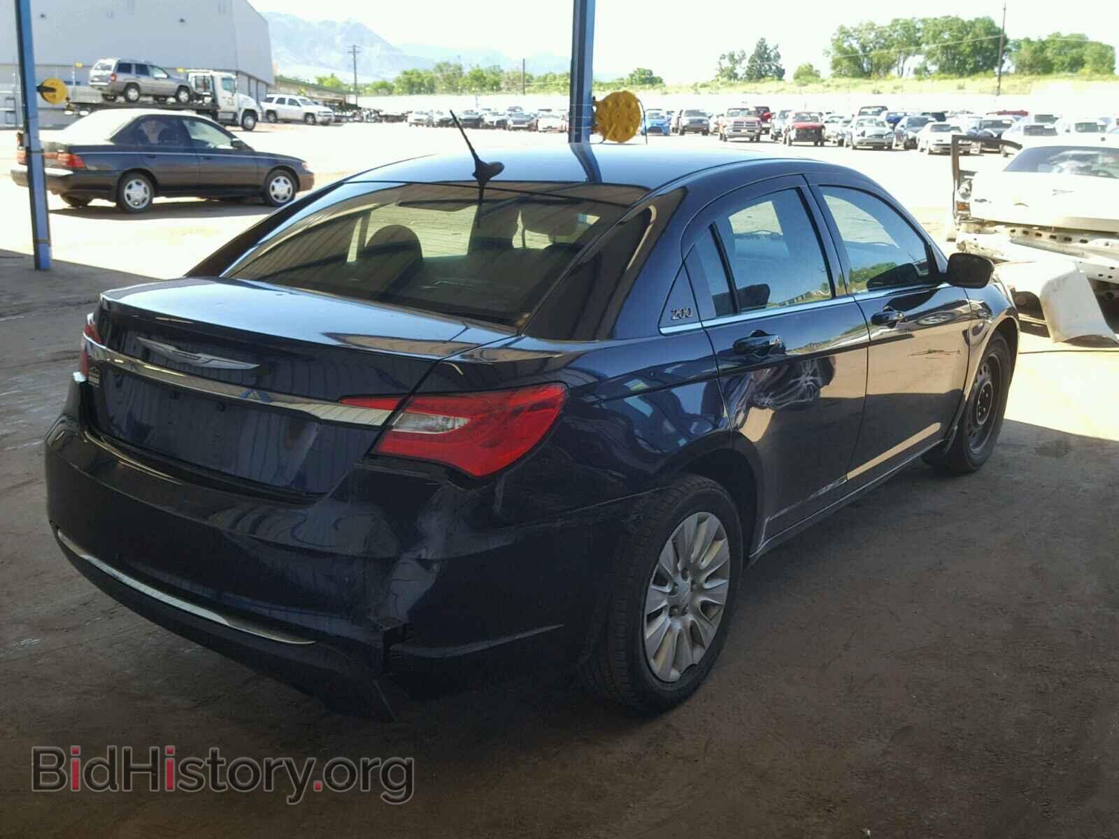 2012 CHRYSLER 200 - VIN: 1C3CCBAB2CN320240 - Фото 4