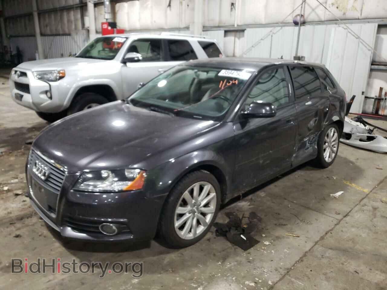 Фотография WAUBFAFM6AA158584 - AUDI A3 2010