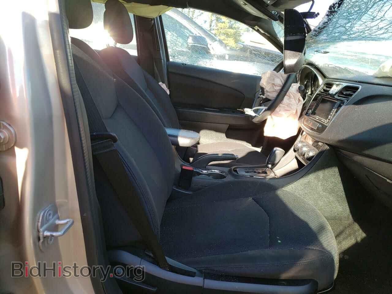 2013 CHRYSLER 200 - VIN: 1C3CCBBB1DN593623 - Фото 5