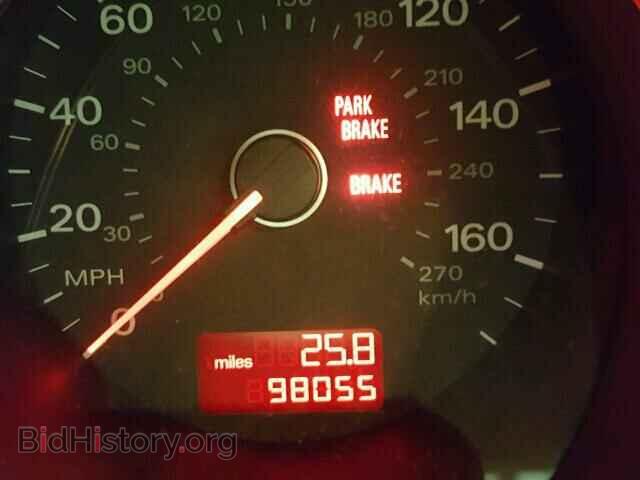 2010 AUDI A8 - VIN: WAURVAFA3AN005564 - Фото 8