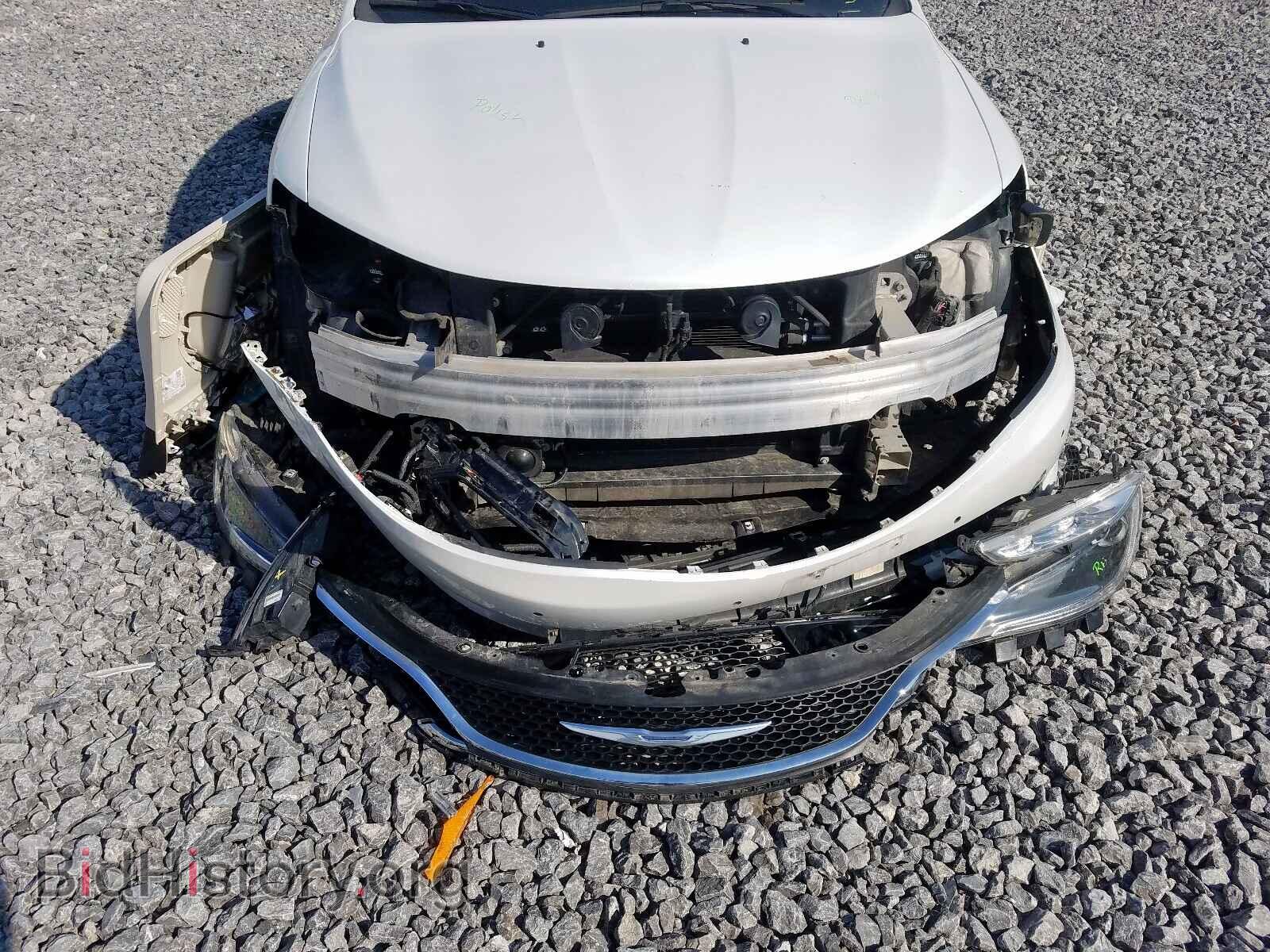 2015 CHRYSLER 200 - VIN: 1C3CCCCG9FN620621 - Фото 9