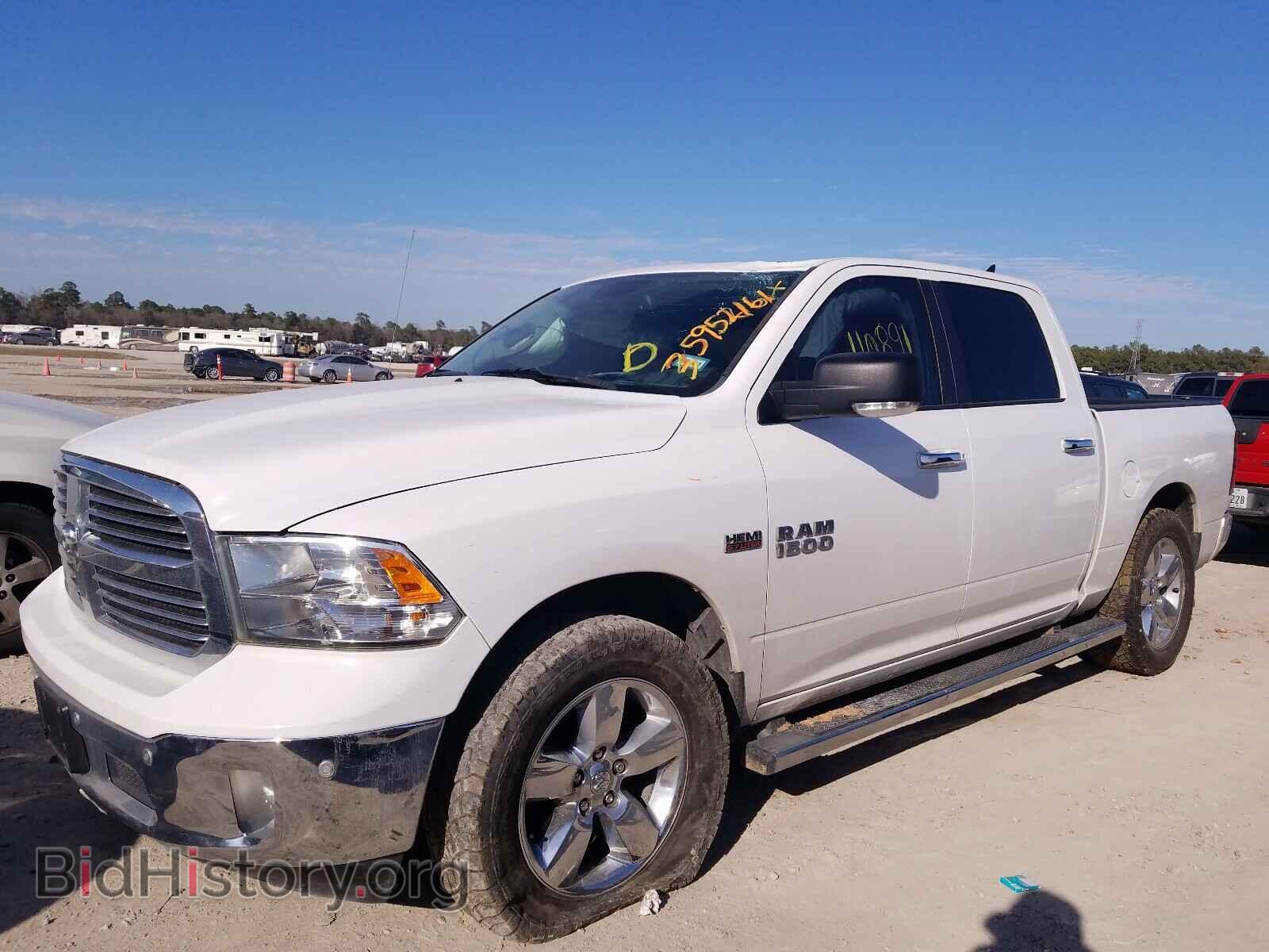 2015 RAM 1500 - VIN: 1C6RR6LT3FS561836 - Фото 2