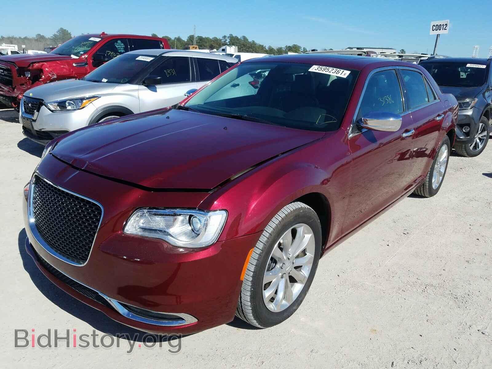 2020 CHRYSLER 300 - VIN: 2C3CCAKG2LH124523 - Фото 2
