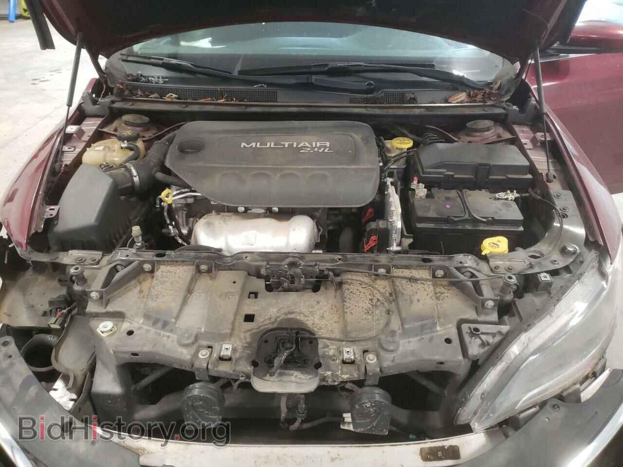 2016 CHRYSLER 200 - VIN: 1C3CCCAB3GN130295 - Фото 11