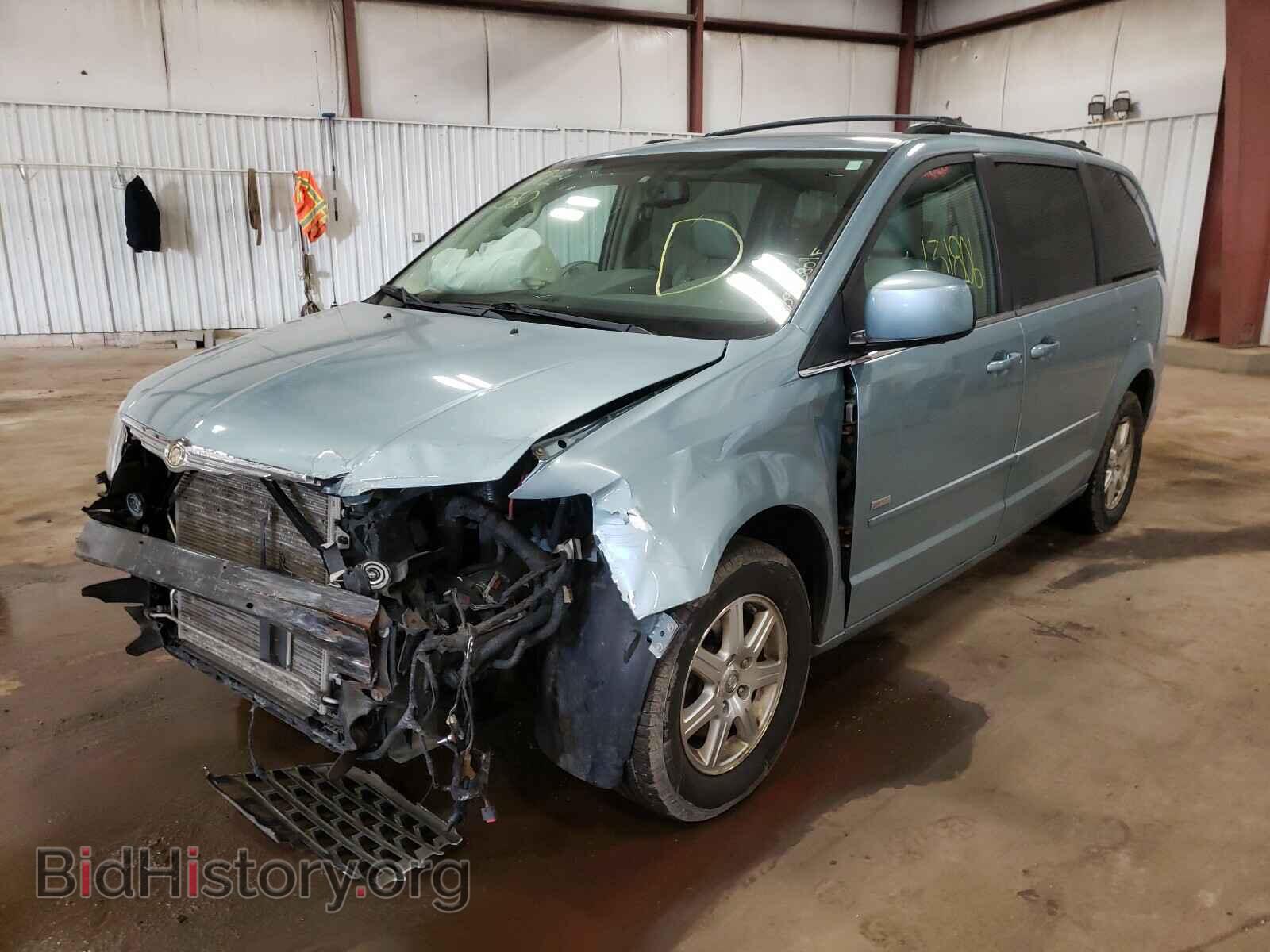 2008 CHRYSLER MINIVAN - VIN: 2A8HR54P08R824068 - Фото 2