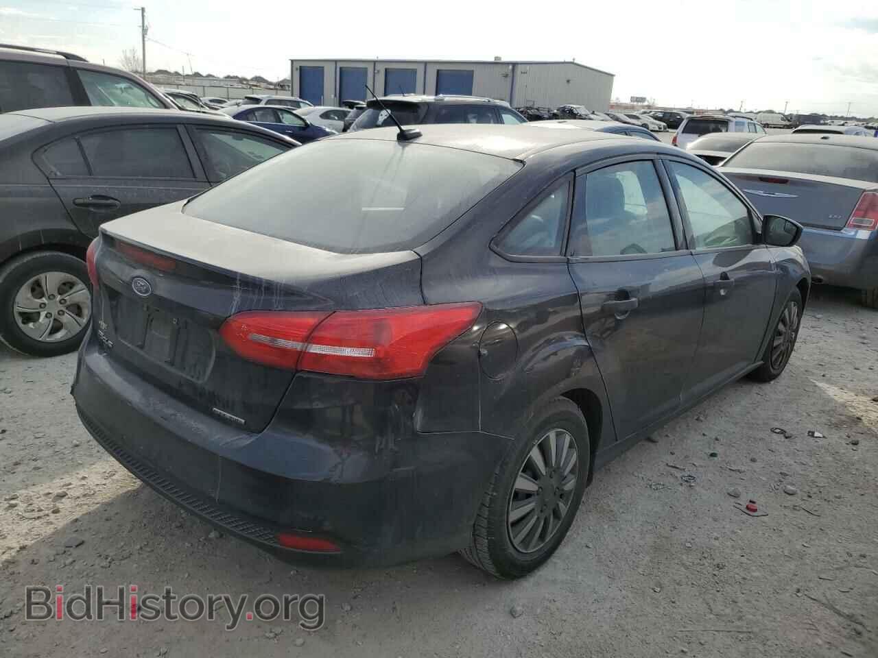 2016 FORD FOCUS - VIN: 1FADP3E24GL212410 - Фото 3