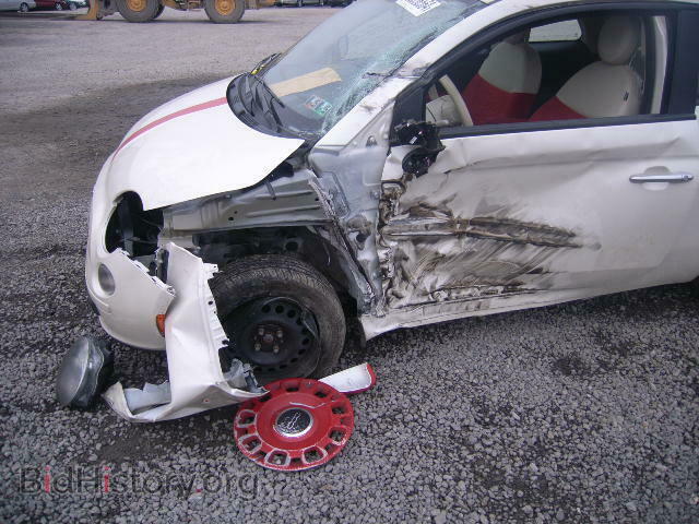 2012 FIAT 500 - VIN: 3C3CFFAR4CT383061 - Фото 9