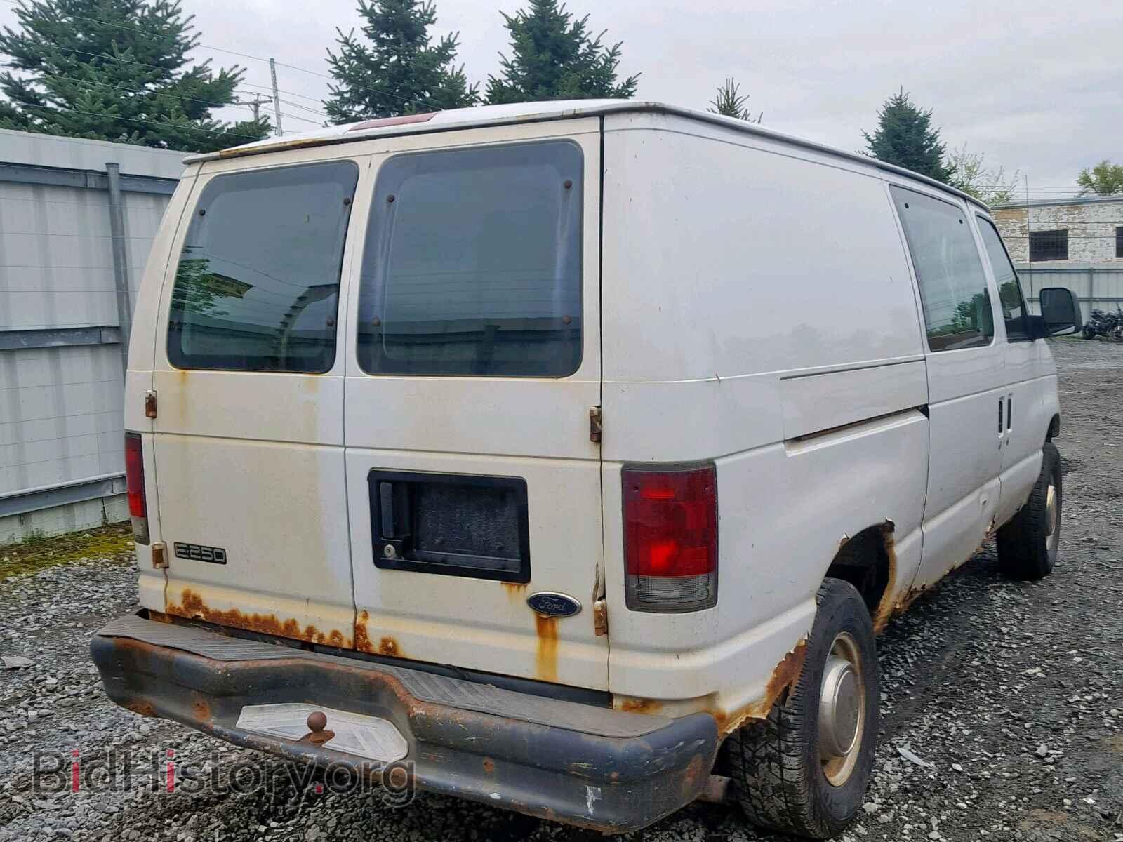 2003 FORD ECONOLINE - VIN: 1FTNE24203HA22844 - Photo 4