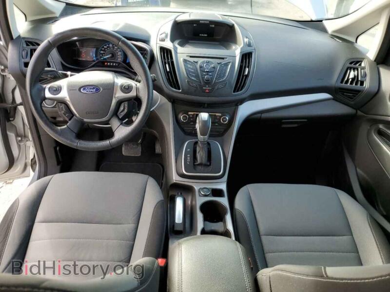 2015 Ford CMAX (VIN 1FADP5AU9FL103796) — photo 8 of 12