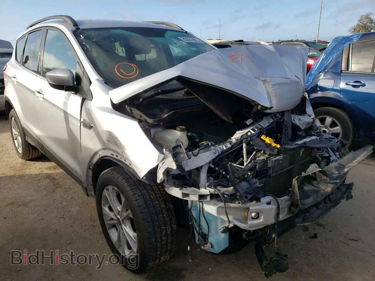 Фотография 1FMCU0GD3HUC98554 - FORD ESCAPE 2017
