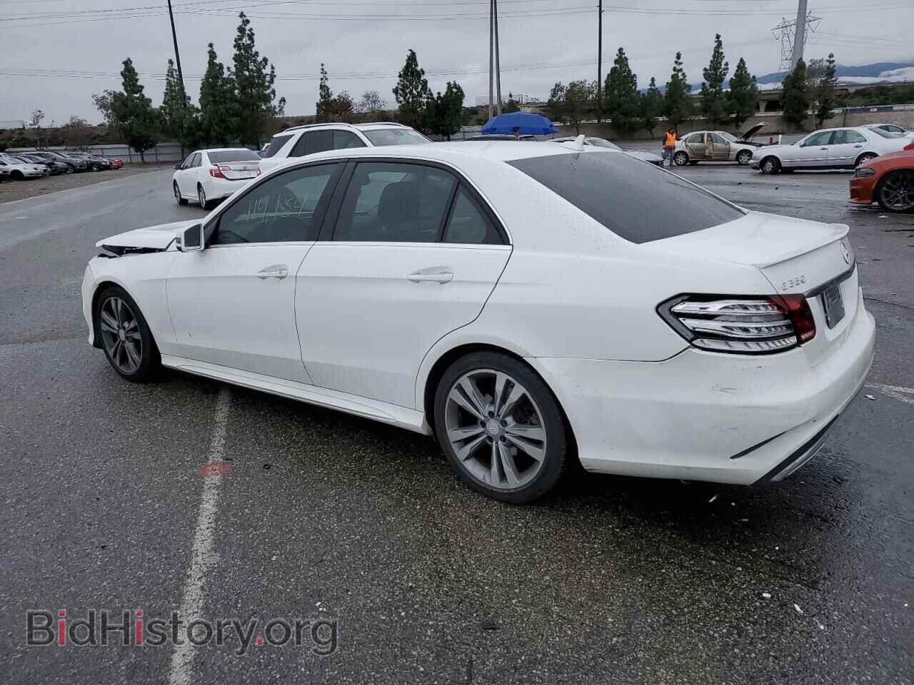 2014 MERCEDES-BENZ E-CLASS - VIN: WDDHF5KB3EA884777 - Фото 2
