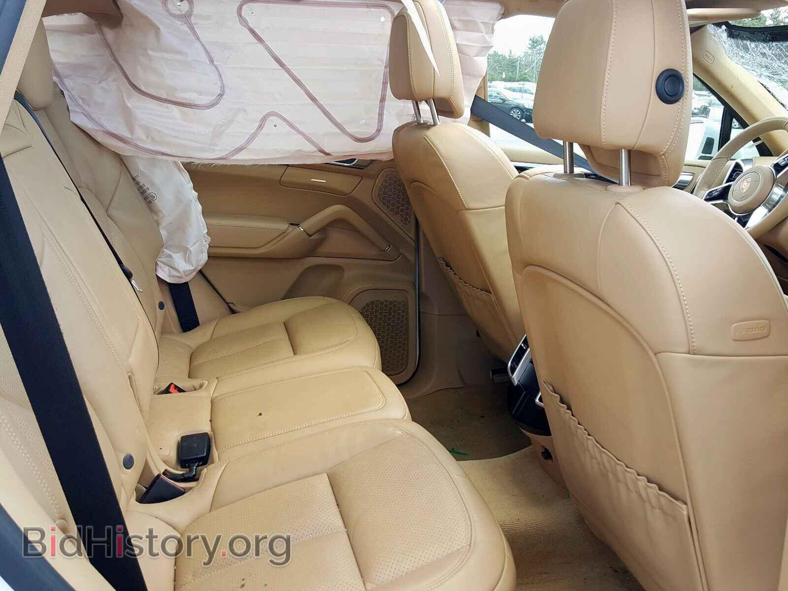2016 PORSCHE CAYENNE - VIN: WP1AA2A2XGLA03945 - Photo 6
