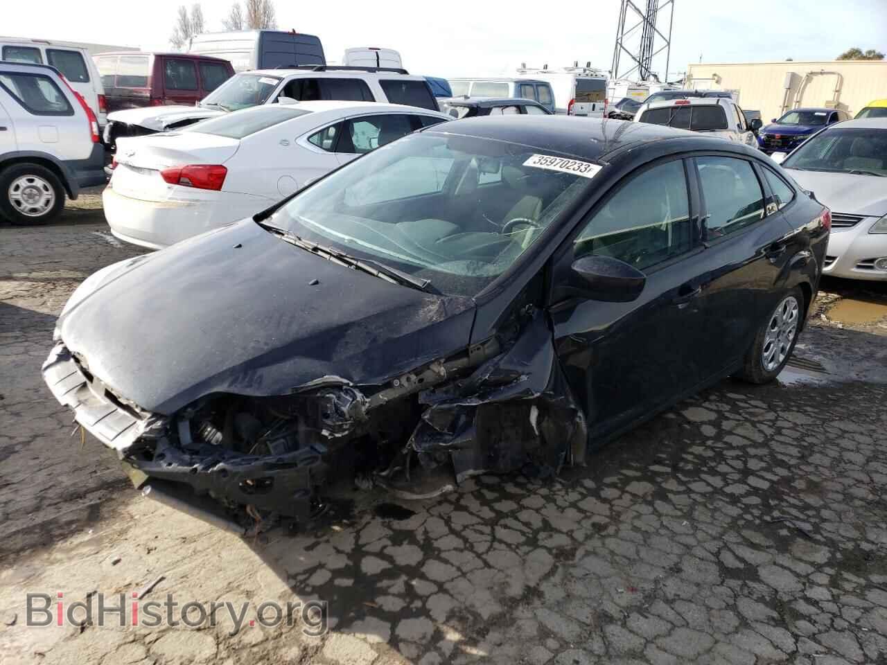 Photo 1FAHP3F28CL480144 - FORD FOCUS 2012