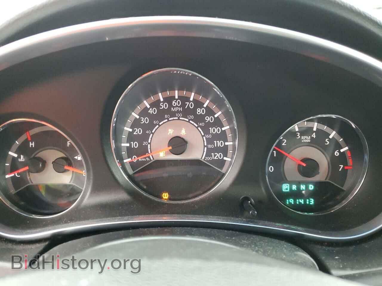 2011 CHRYSLER 200 - VIN: 1C3BC4FB4BN552384 - Фото 9