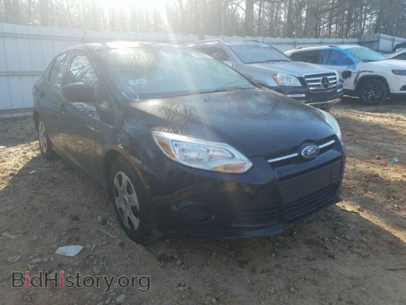 2012 Ford FOCUS Focus S (VIN 1FAHP3E23CL365436) — photo 1 of 10, Copart, damage: front end