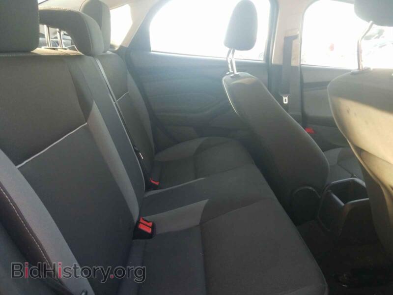2012 Ford FOCUS (VIN 1FAHP3E23CL365436) — photo 6 of 10