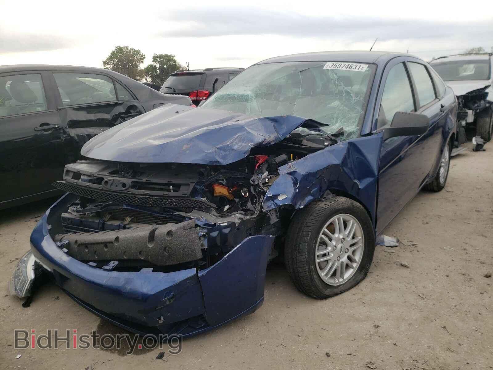 2009 FORD FOCUS - VIN: 1FAHP35N09W147097 - Фото 2