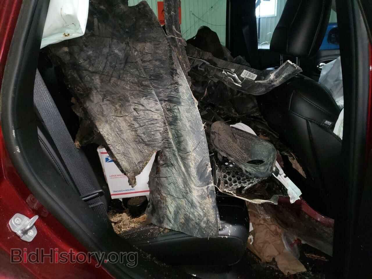 2019 JEEP CHEROKEE - VIN: 1C4PJLLB1KD395828 - Фото 6
