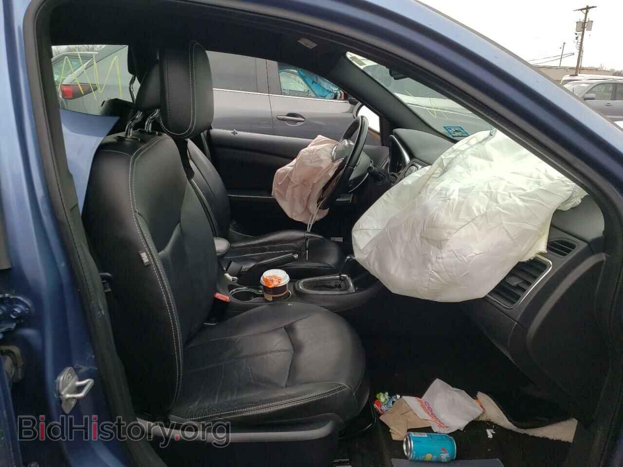 2011 CHRYSLER 200 - VIN: 1C3BC2FB0BN582776 - Фото 5