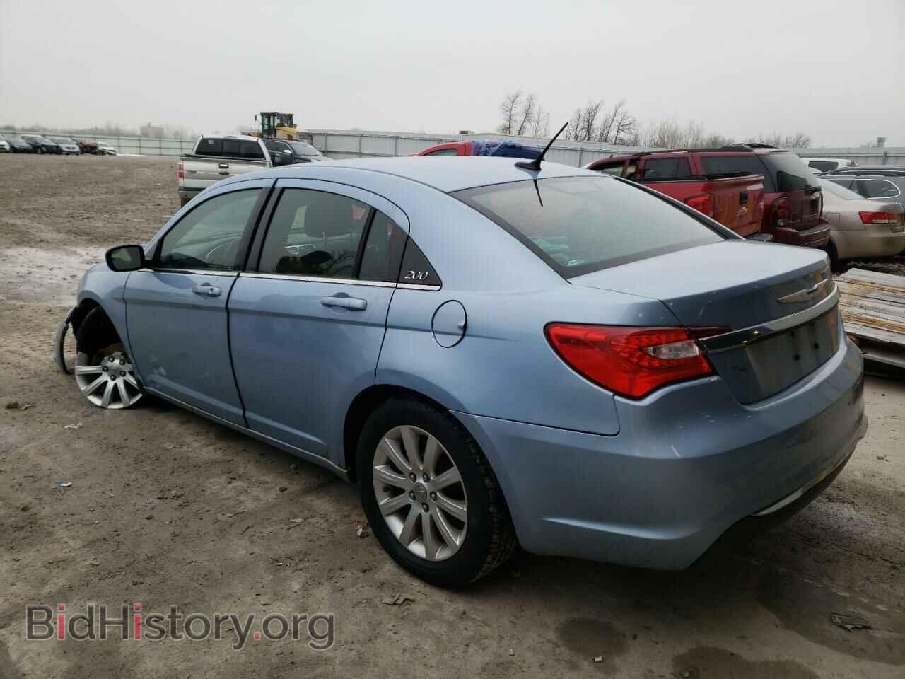 2012 CHRYSLER 200 - VIN: 1C3CCBBB4CN174051 - Фото 2