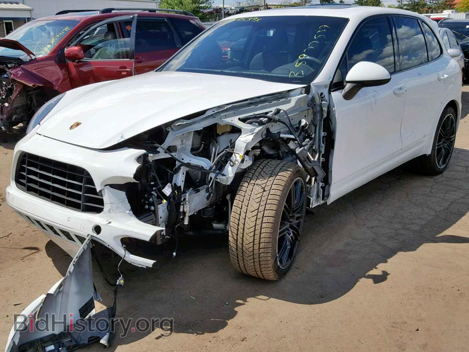 2013 PORSCHE CAYENNE GT - VIN: WP1AD2A28DLA79862 - Фото 2