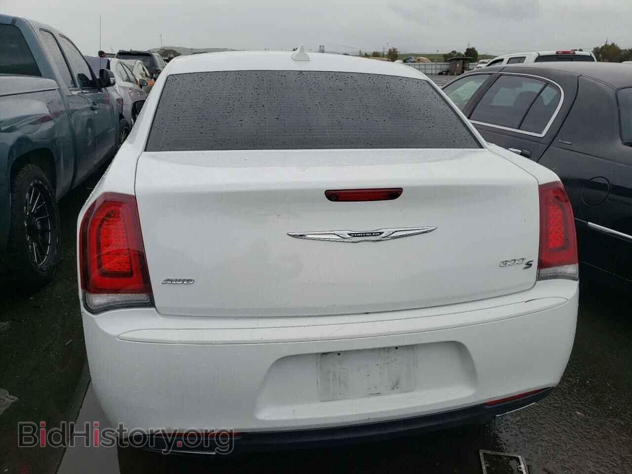 2018 CHRYSLER 300 - VIN: 2C3CCAGG0JH226537 - Фото 6