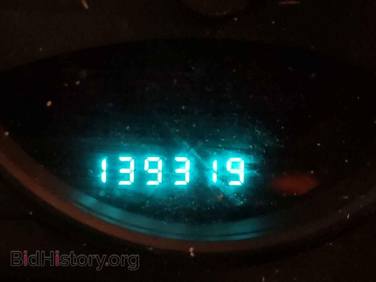 2010 JEEP COMPASS - VIN: 1J4NT4FB0AD521608 - Photo 8