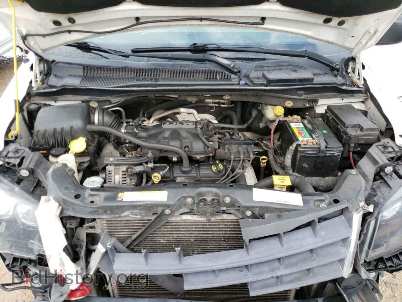 2008 CHRYSLER MINIVAN - VIN: 2A8HR44H78R628485 - Фото 7