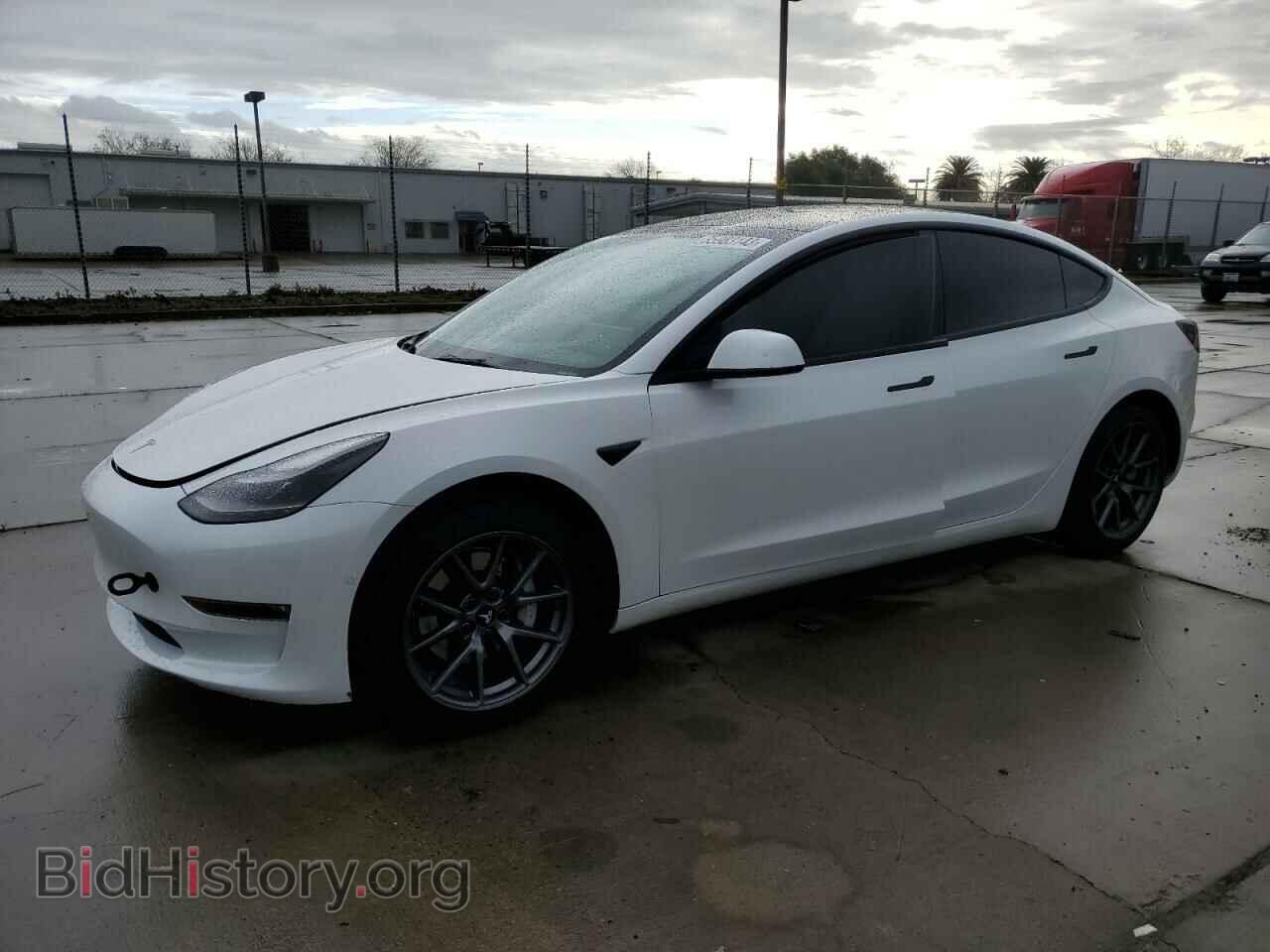 Фотография 5YJ3E1EB9NF135419 - TESLA MODEL 3 2022