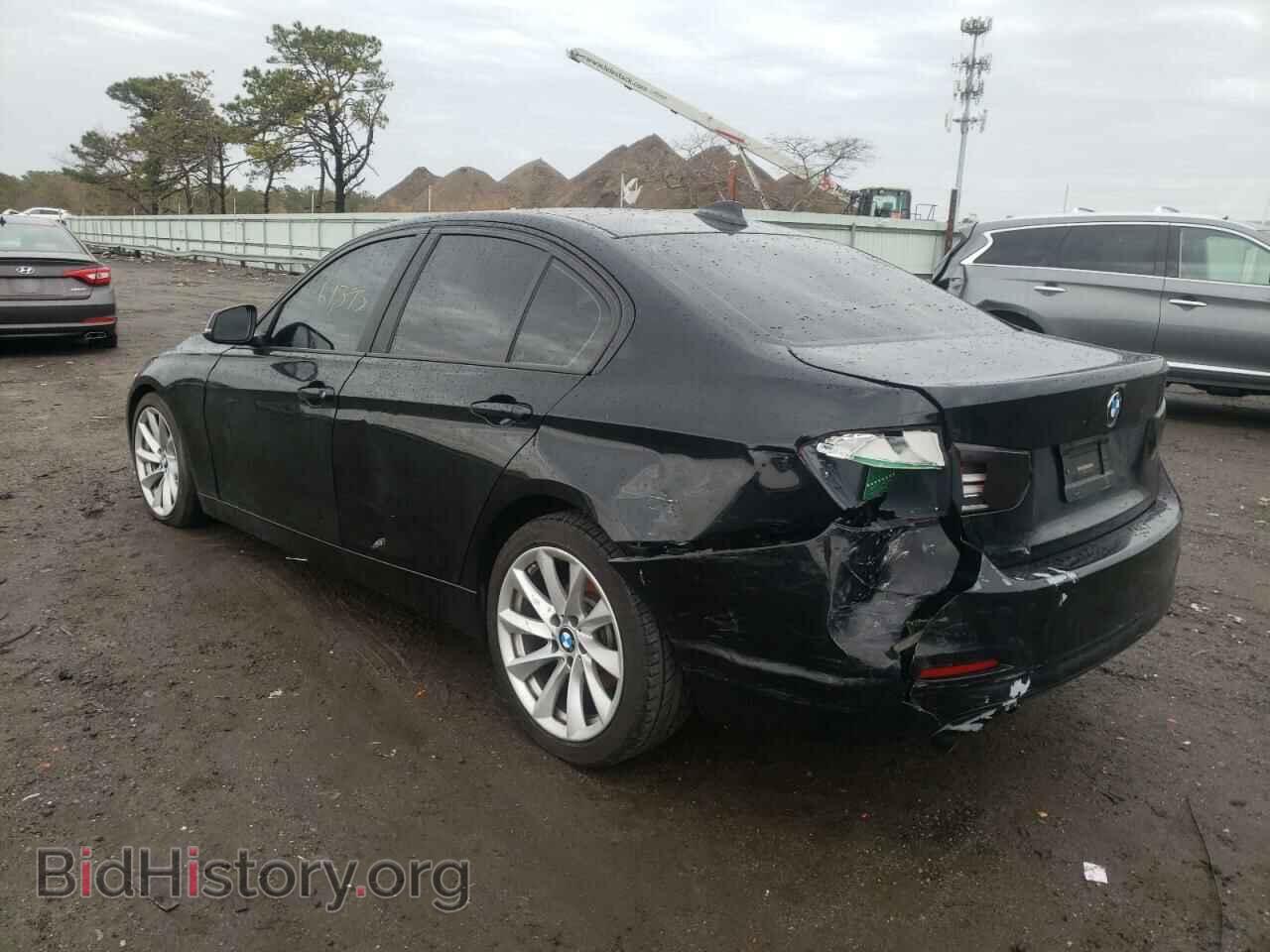 2016 BMW 3 SERIES - VIN: WBA8E5G53GNU19151 - Фото 3