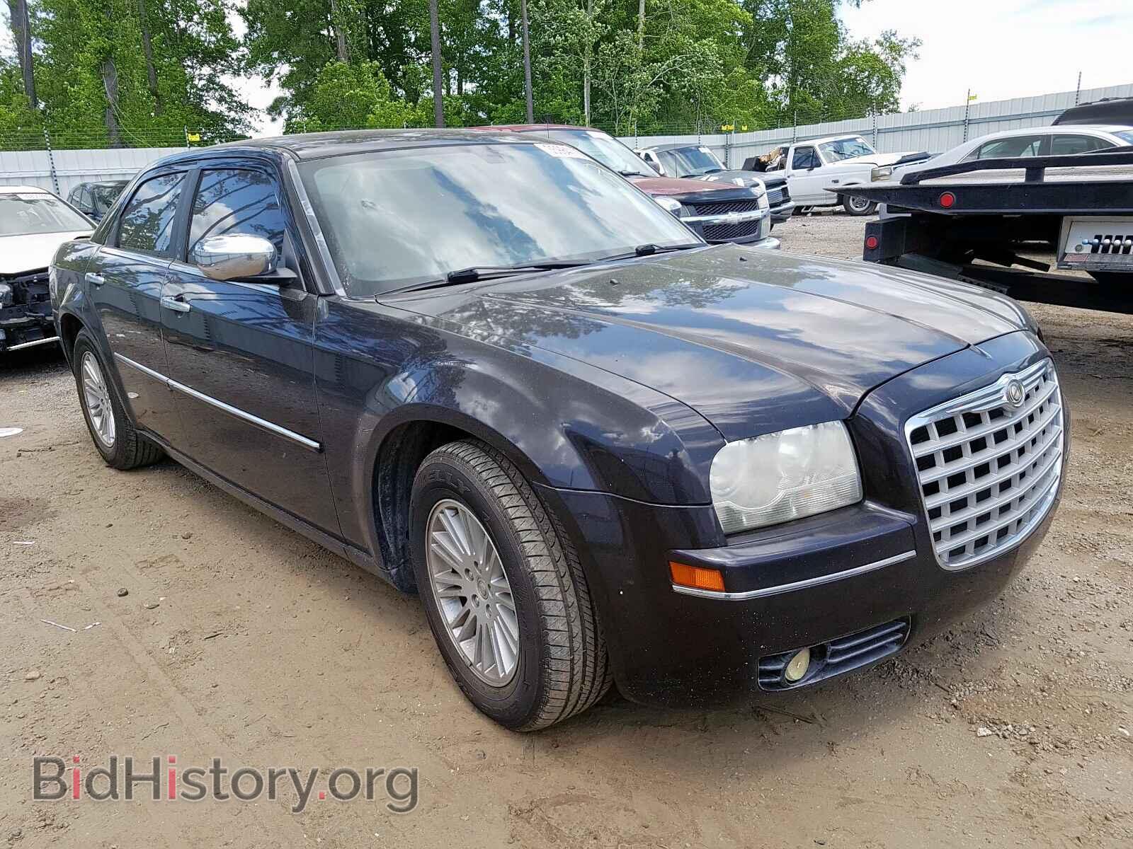 Photo 2C3CA5CV5AH155109 - CHRYSLER 300 2010