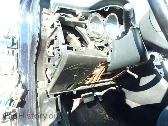 2011 CHRYSLER 200 - VIN: 1C3BC1FG5BN553280 - Фото 9