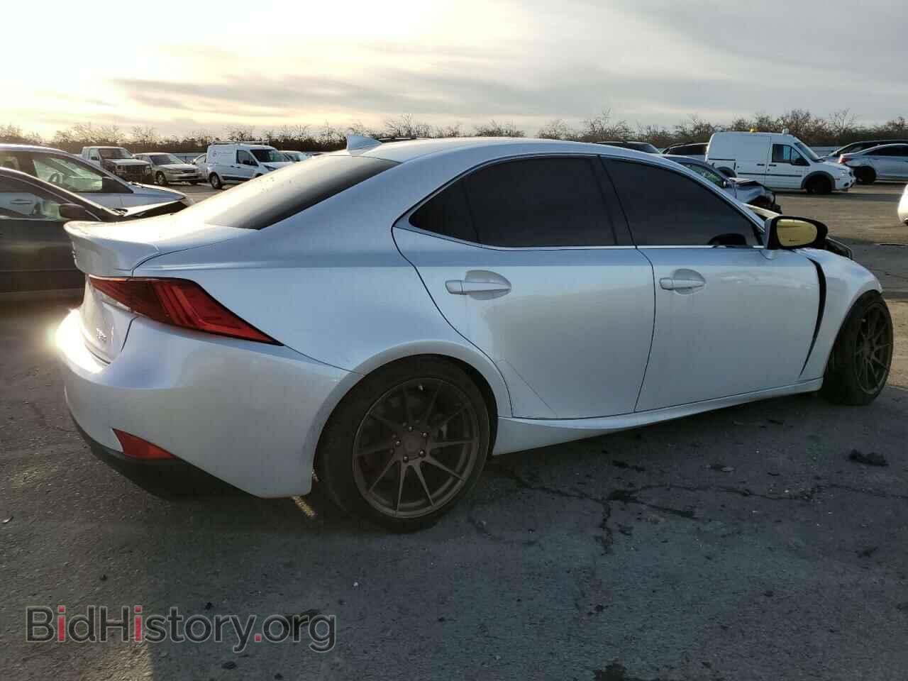 2018 LEXUS IS - VIN: JTHBA1D20J5067207 - Фото 3