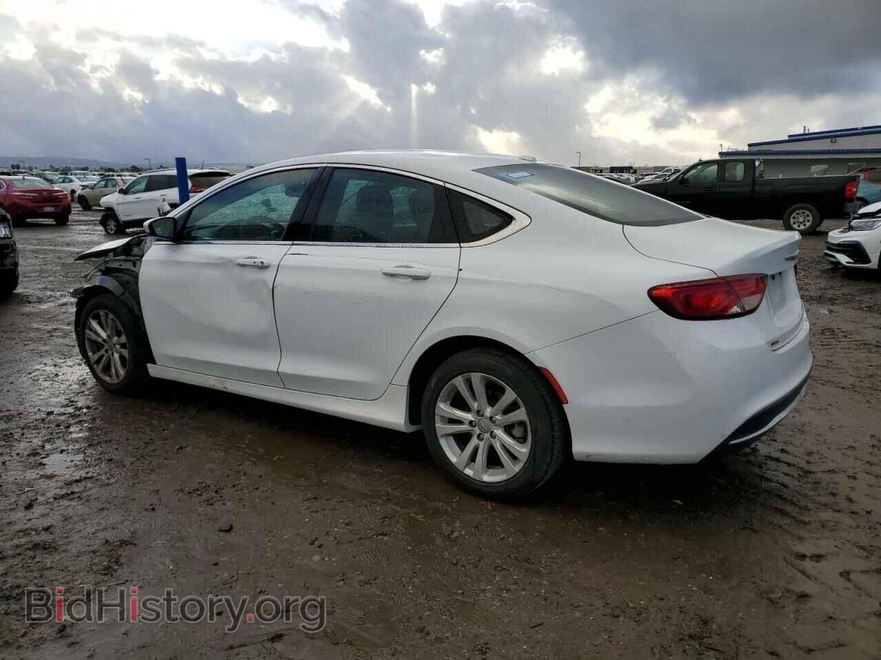 2016 CHRYSLER 200 - VIN: 1C3CCCABXGN131086 - Фото 2