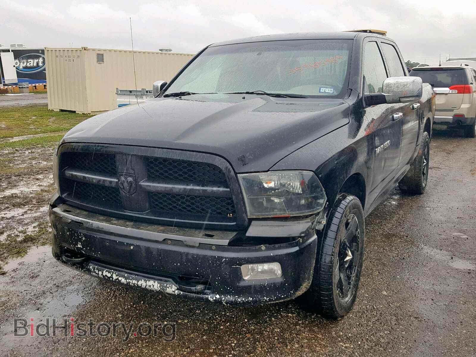 2011 DODGE RAM 1500 - VIN: 1D7RB1CT2BS671132 - Фото 2