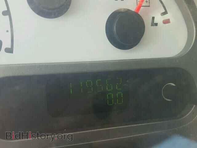 2005 FORD EXPLORER - VIN: 1FMZU67K65UB32259 - Photo 8