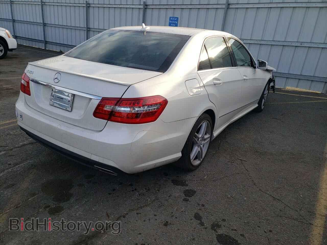 2011 MERCEDES-BENZ E-CLASS - VIN: WDDHF5GBXBA449257 - Фото 4