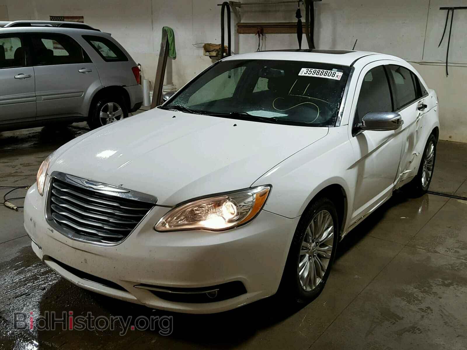 2012 CHRYSLER 200 - VIN: 1C3CCBCG3CN270859 - Фото 2
