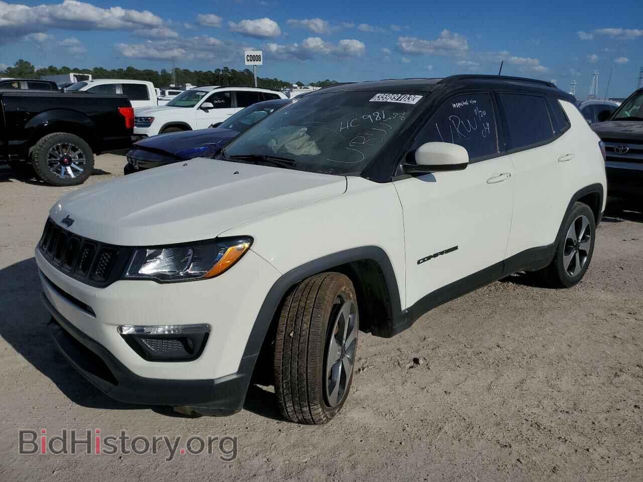 Фотография 3C4NJCBB8JT487312 - JEEP COMPASS 2018