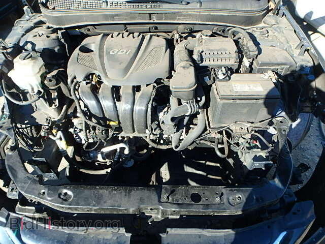 2012 HYUNDAI SONATA - VIN: 5NPEB4AC5CH412101 - Фото 7