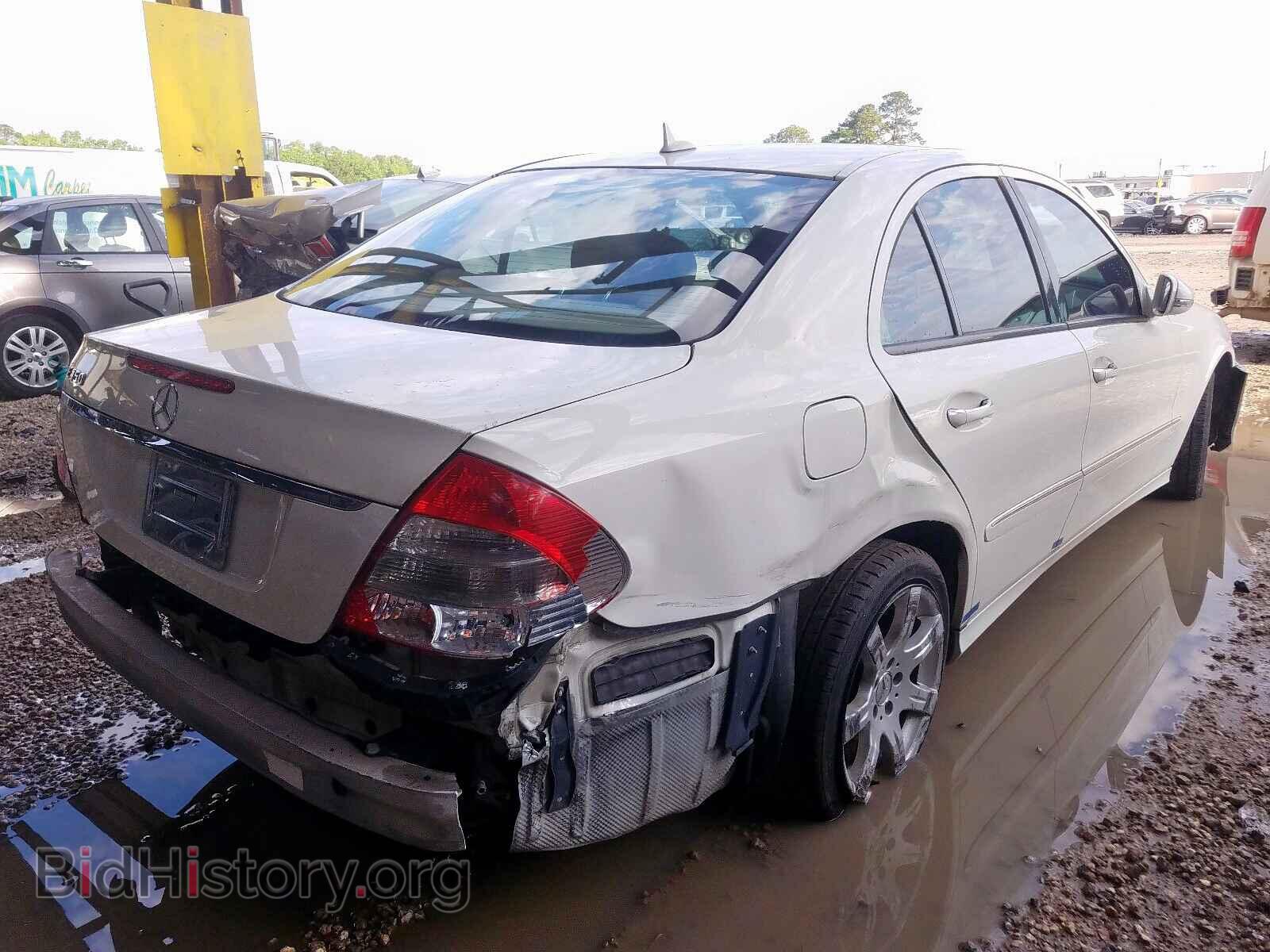 2007 MERCEDES-BENZ E CLASS - VIN: WDBUF56X47B078201 - Фото 4