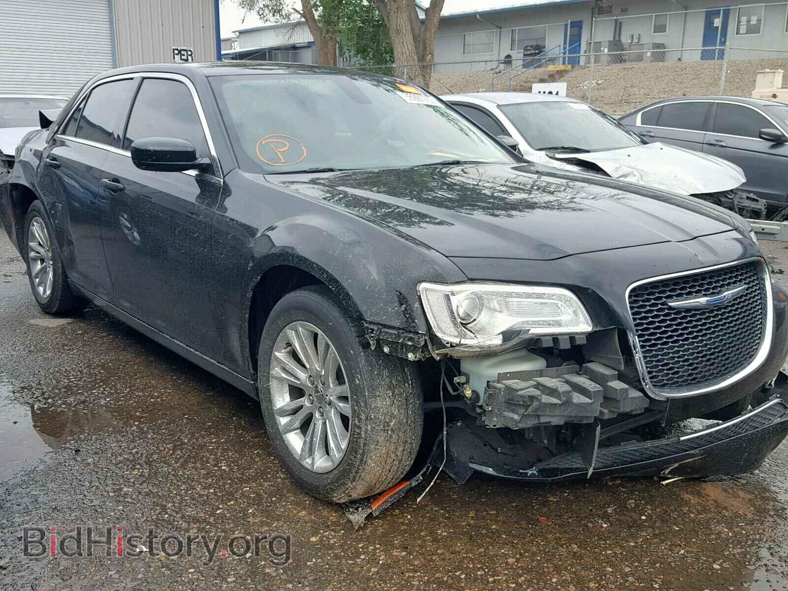 Фотография 2C3CCAAG2HH516376 - CHRYSLER 300 2017