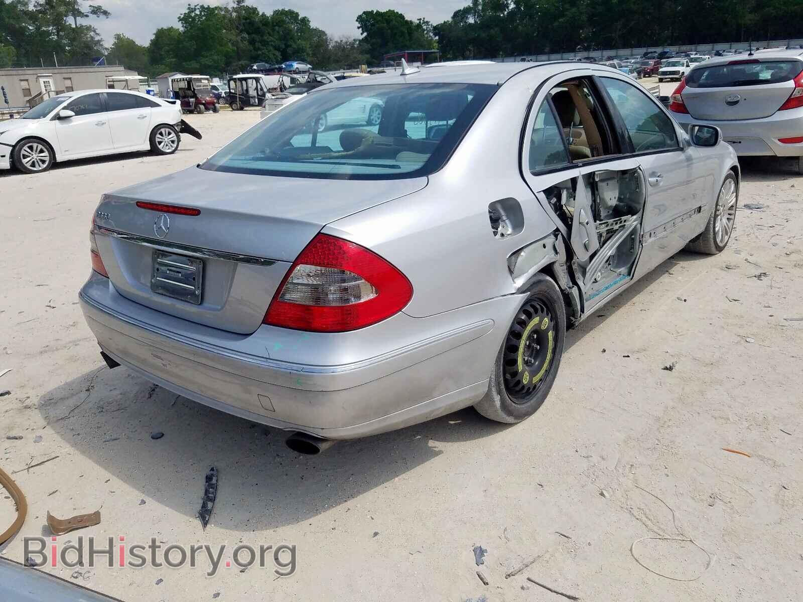 2007 MERCEDES-BENZ E CLASS - VIN: WDBUF72X87B038298 - Фото 4